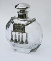 Glaskaraffe/Dekanter aus Oman, Asmaa Collectionz