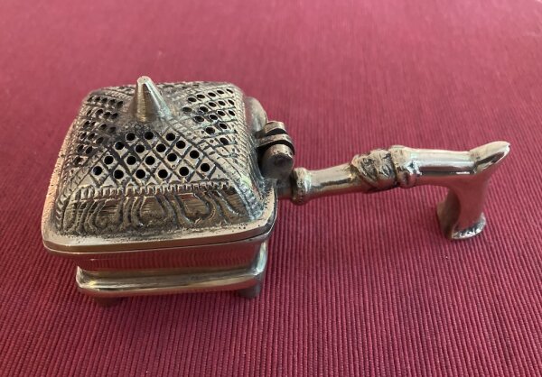 Weihrauchbrenner aus Messing fein gearbeitet