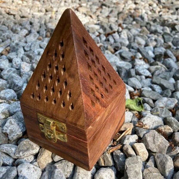 Weihrauchbrenner Holz Pyramide klein